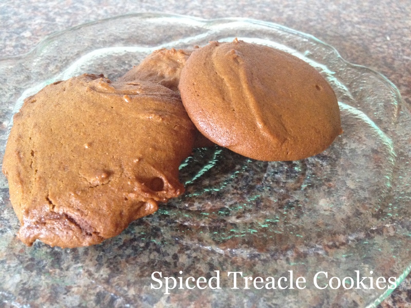 spiced treacle cookies